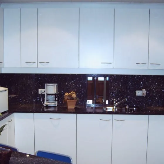Cuisine sur mesure, réalisation 3, photo 2 sur 2