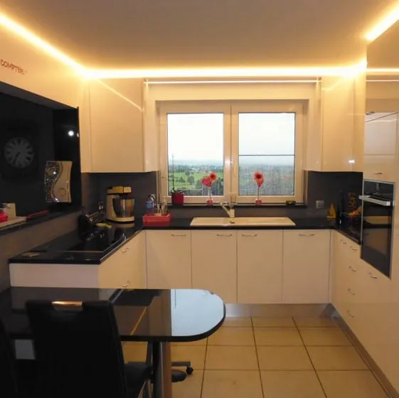 Cuisine sur mesure, réalisation 6, photo 1 sur 2