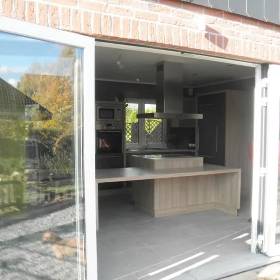 Cuisine sur mesure, réalisation 7, photo 3 sur 4